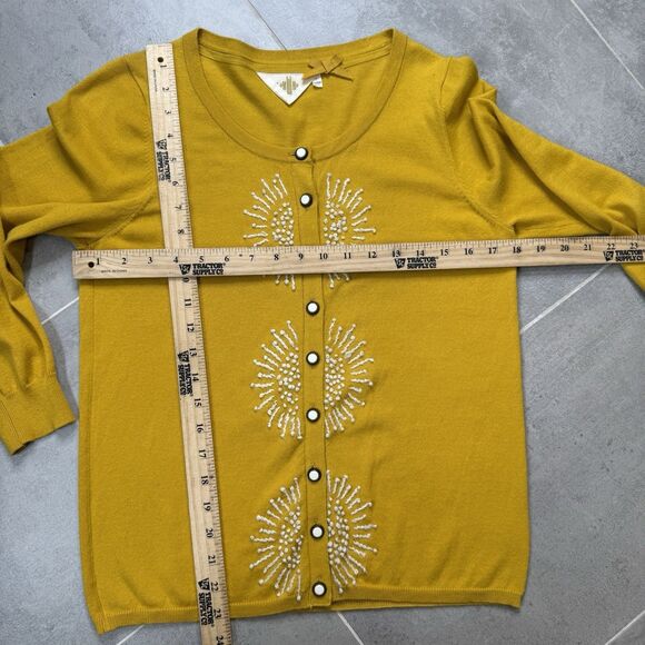 Anthropologie Monogram French Knot Cardigan Gold Mustard Yellow Size M - Picture 3 of 8